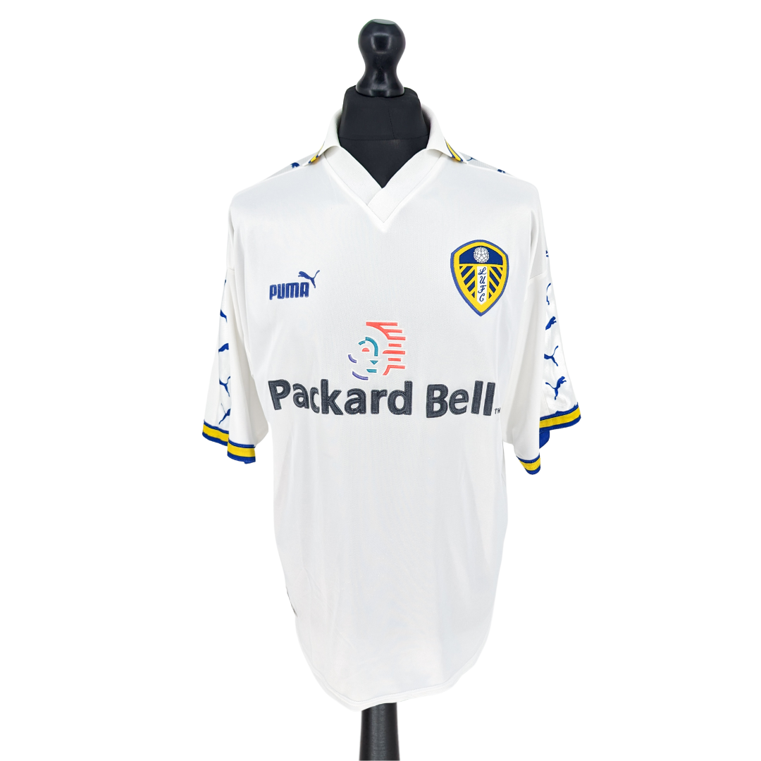 Leeds United home football shirt 1998/00