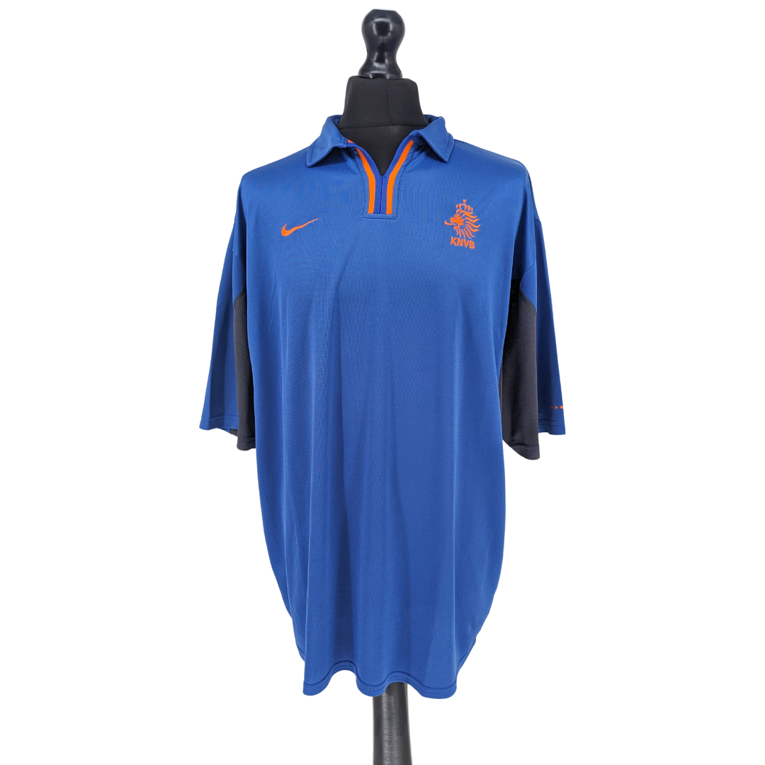 Netherlands away football shirt 2000/02