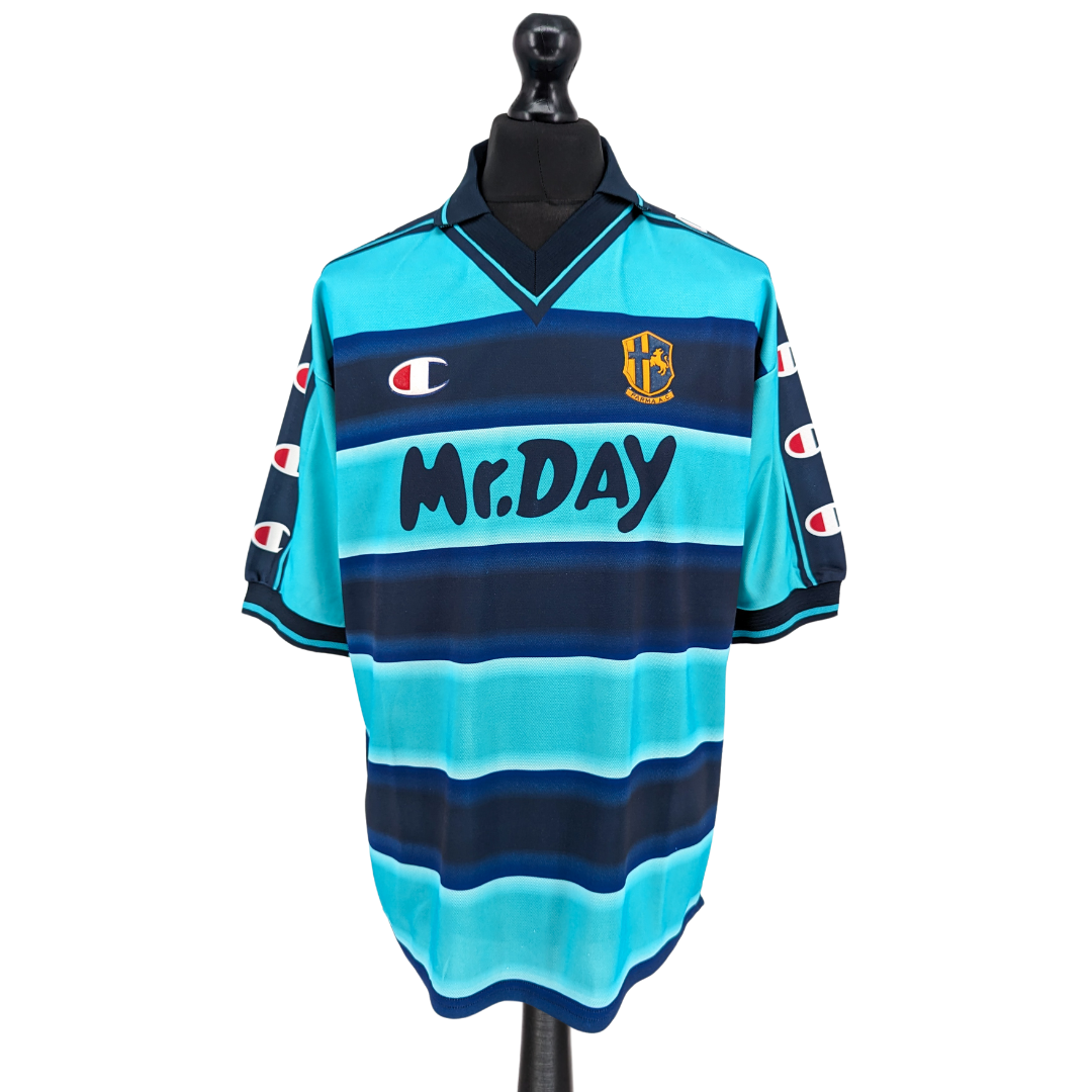 Parma goalkeeper football shirt 2000/01