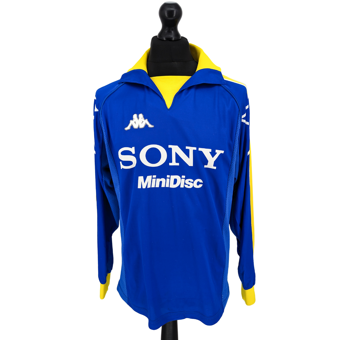 Juventus alternate football shirt 1997/98 - (L)