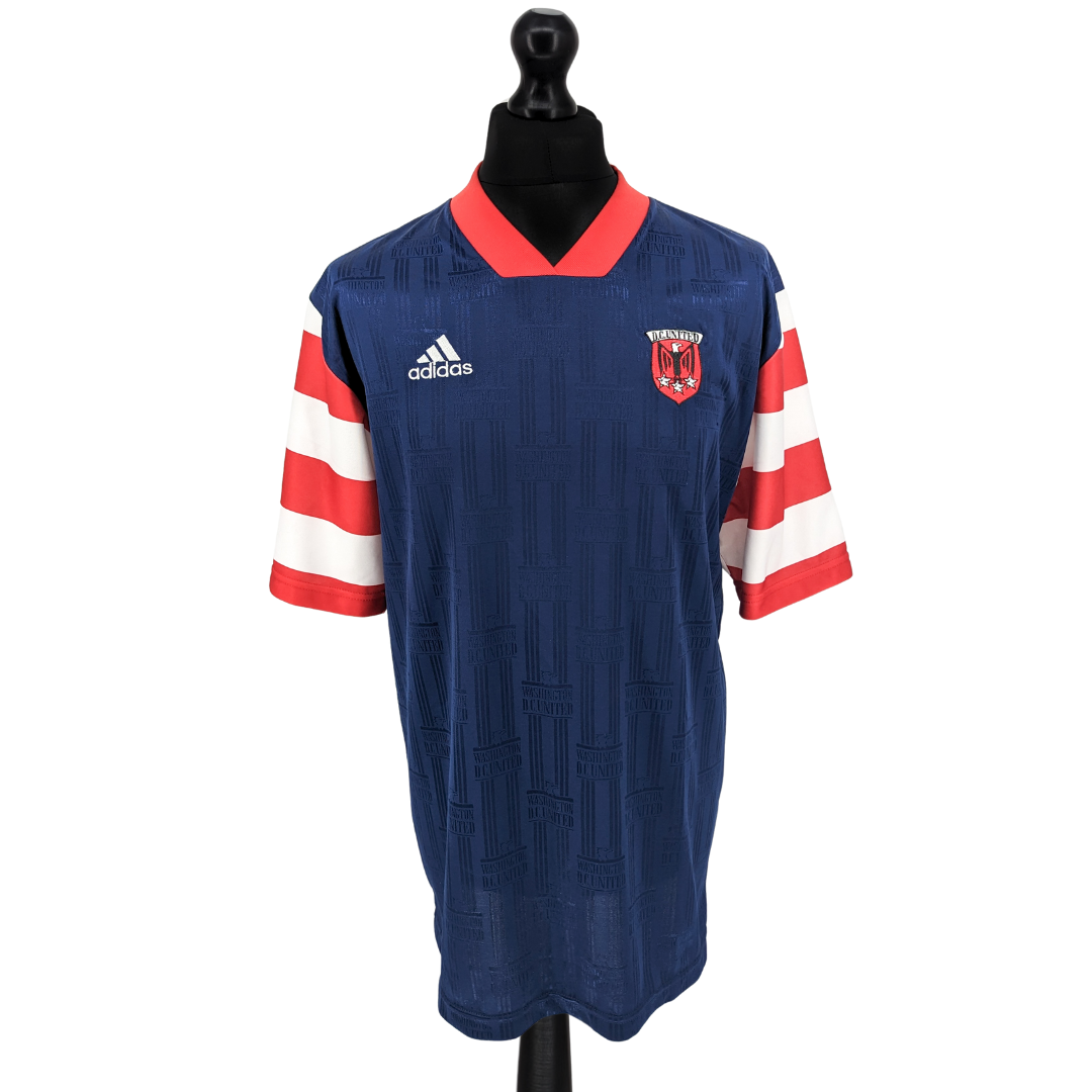 Rare Vintage deals Adidas MLS DC United Cat In The Hat Futbol Soccer Jersey.