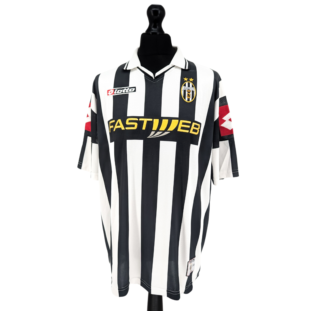 Juventus home football shirt 2001/02 - (XXL)