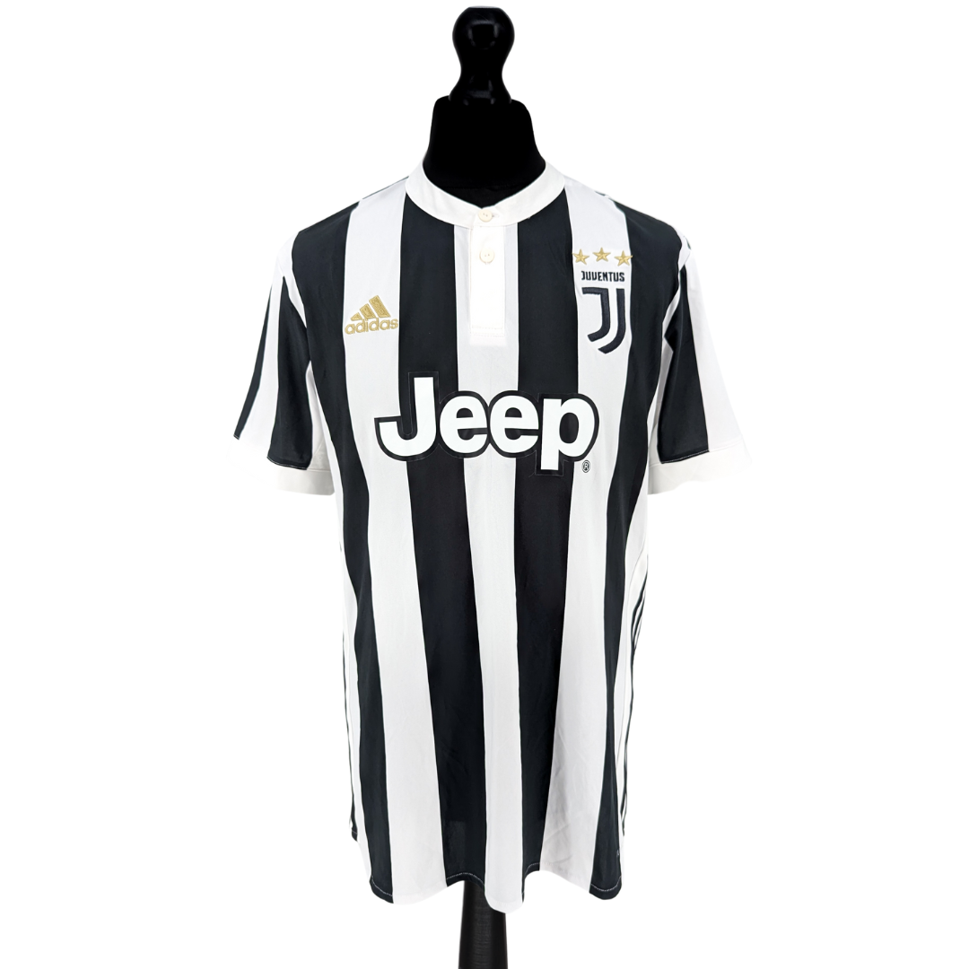 Juventus home football shirt 2017/18