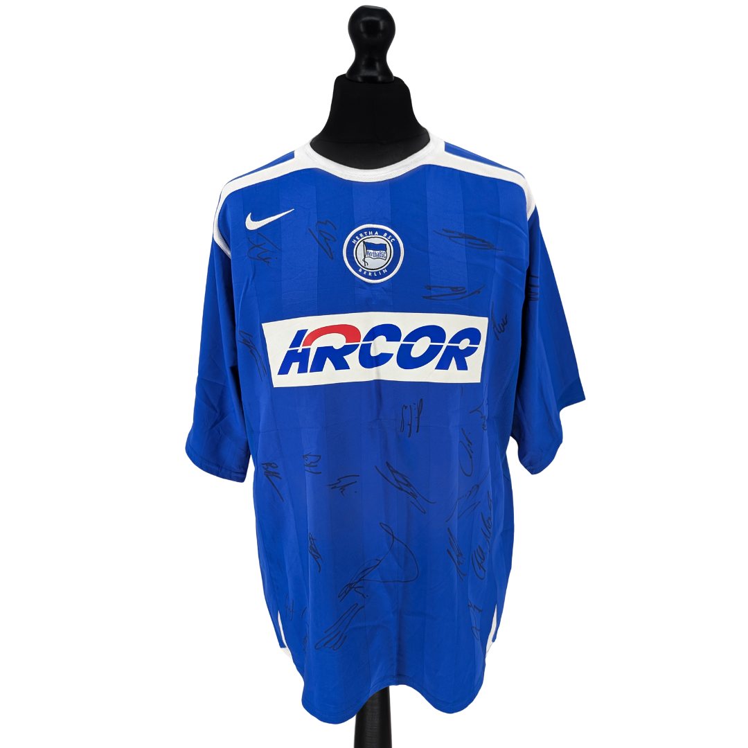 Hertha Berlin signed home football shirt 2005/06 - (XL)