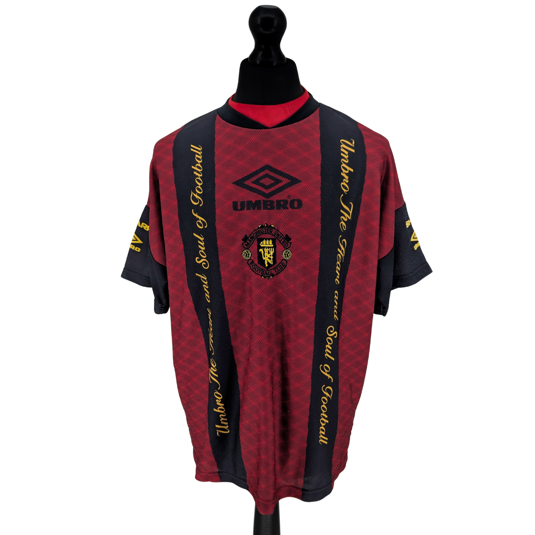 Manchester United training football shirt 1994/96 - (L)