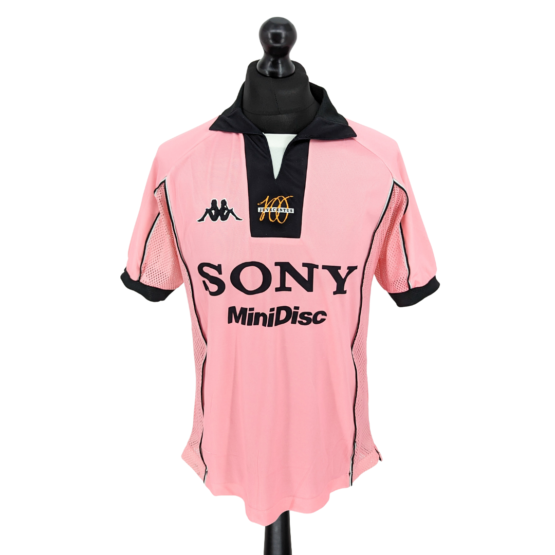 Juventus centenary pink jersey hotsell
