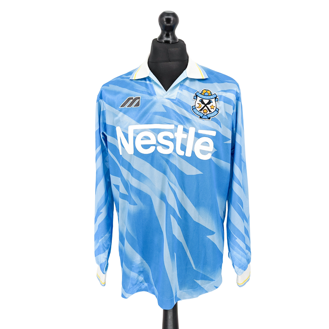 Jubilo Iwata home football shirt 1994/95