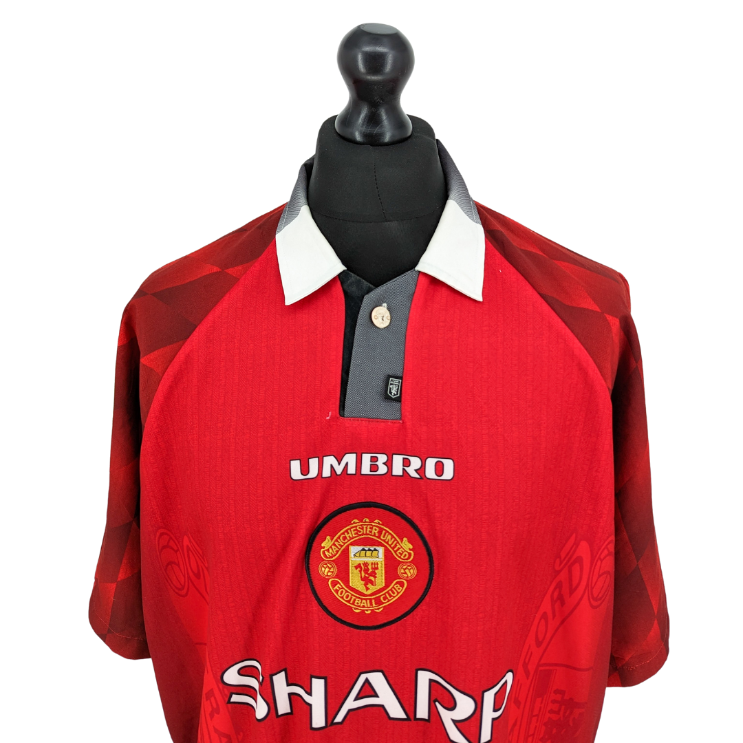 Manchester United home football shirt 1996/98