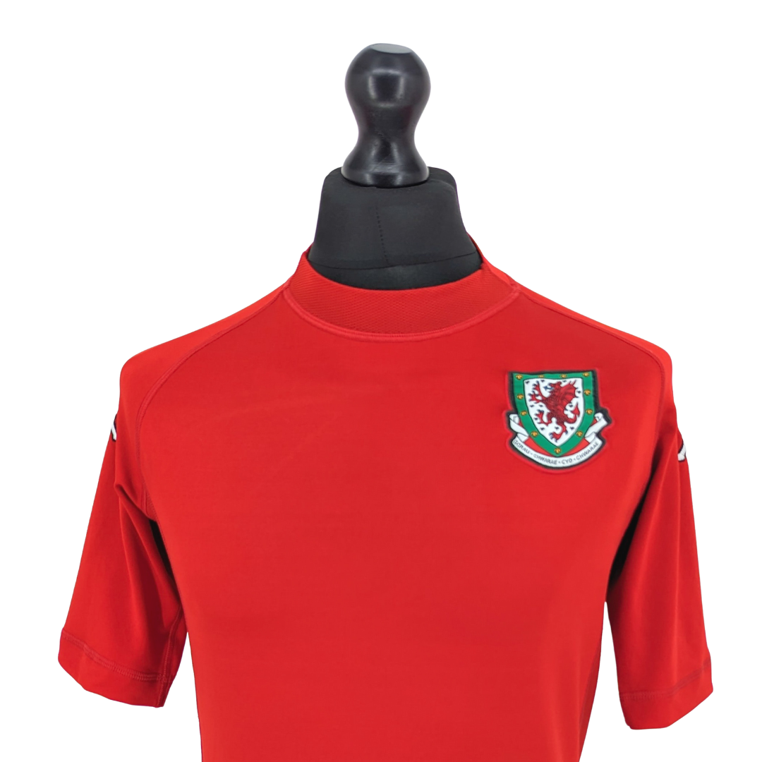 Wales home football shirt 2004/06