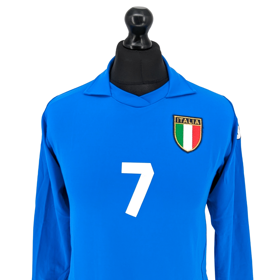 Italy women home football shirt 2000/02