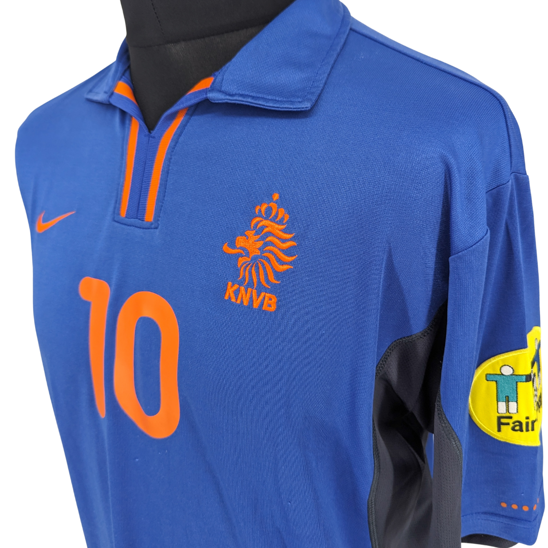 Netherlands away football shirt 2000/02