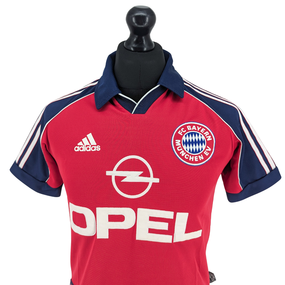 Bayern Munich home football shirt 1999/01