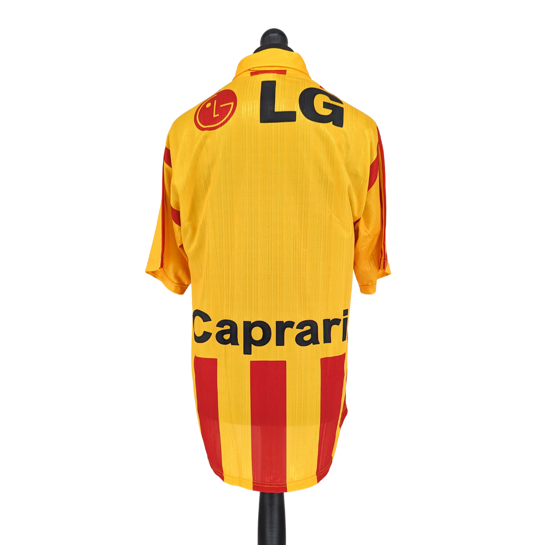 Esperance Tunis home football shirt 2002/03