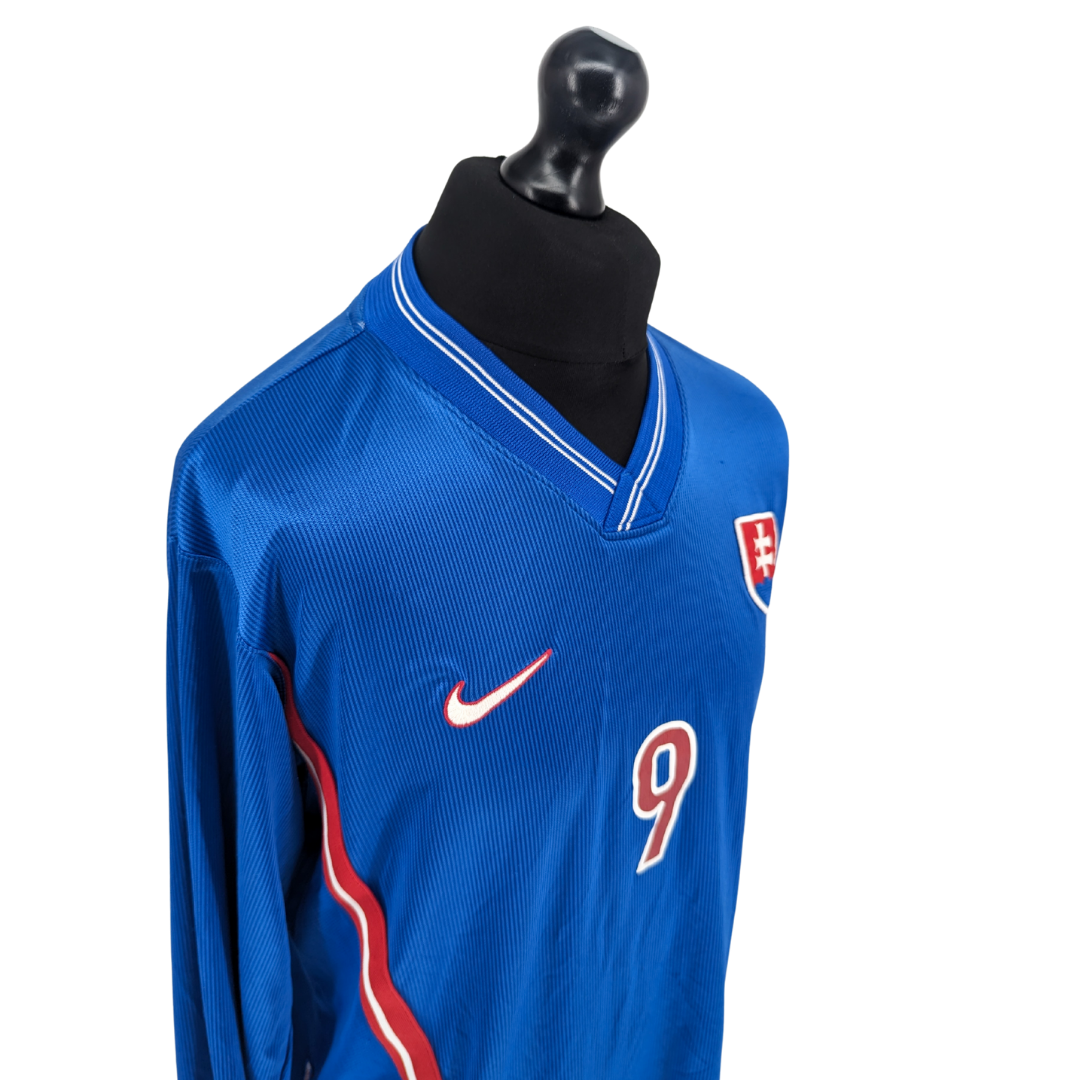 Slovakia home football shirt 1998/00