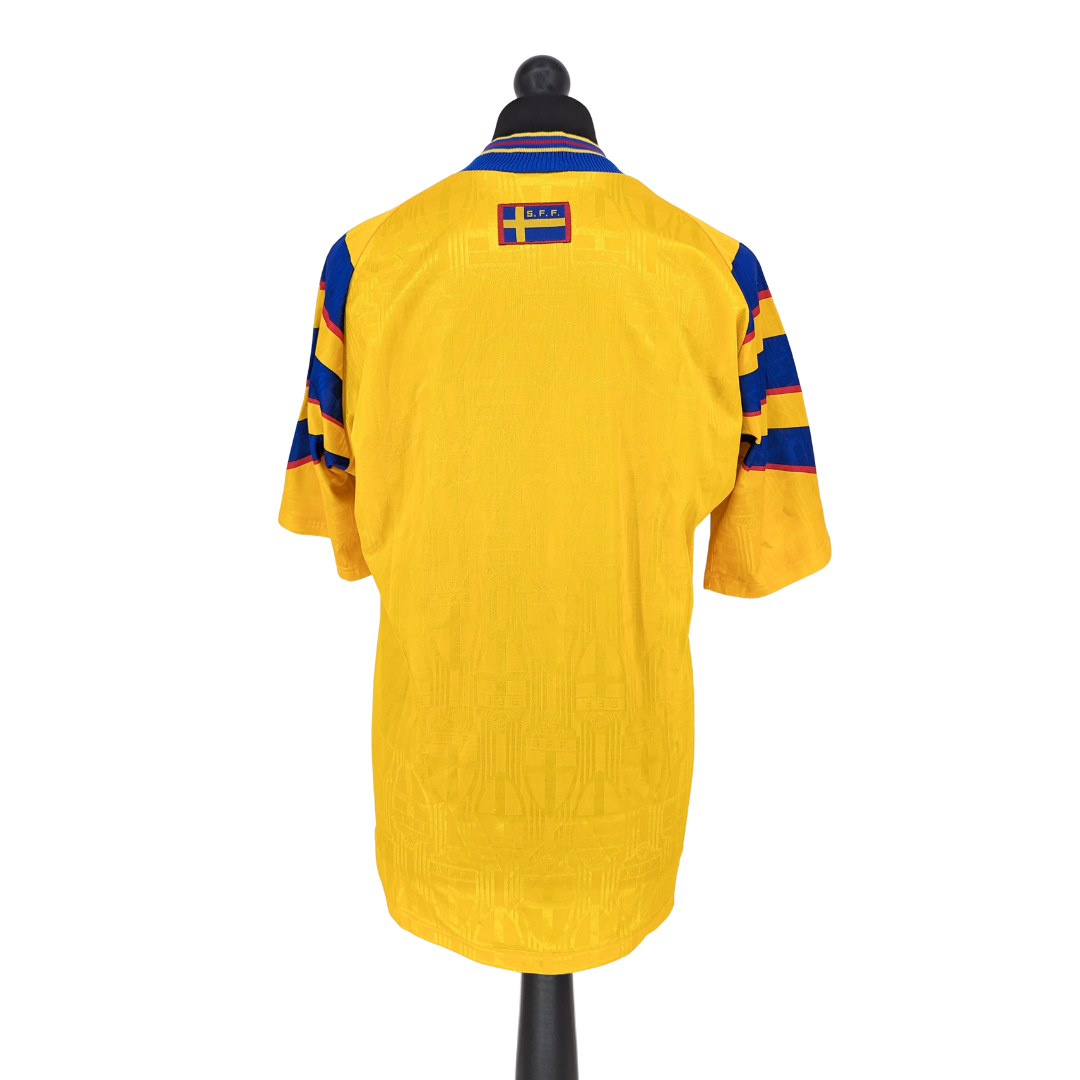 Sweden home football shirt 1996/98