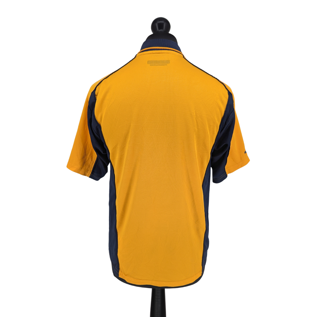 Liverpool away football shirt 2000/02 - (S)