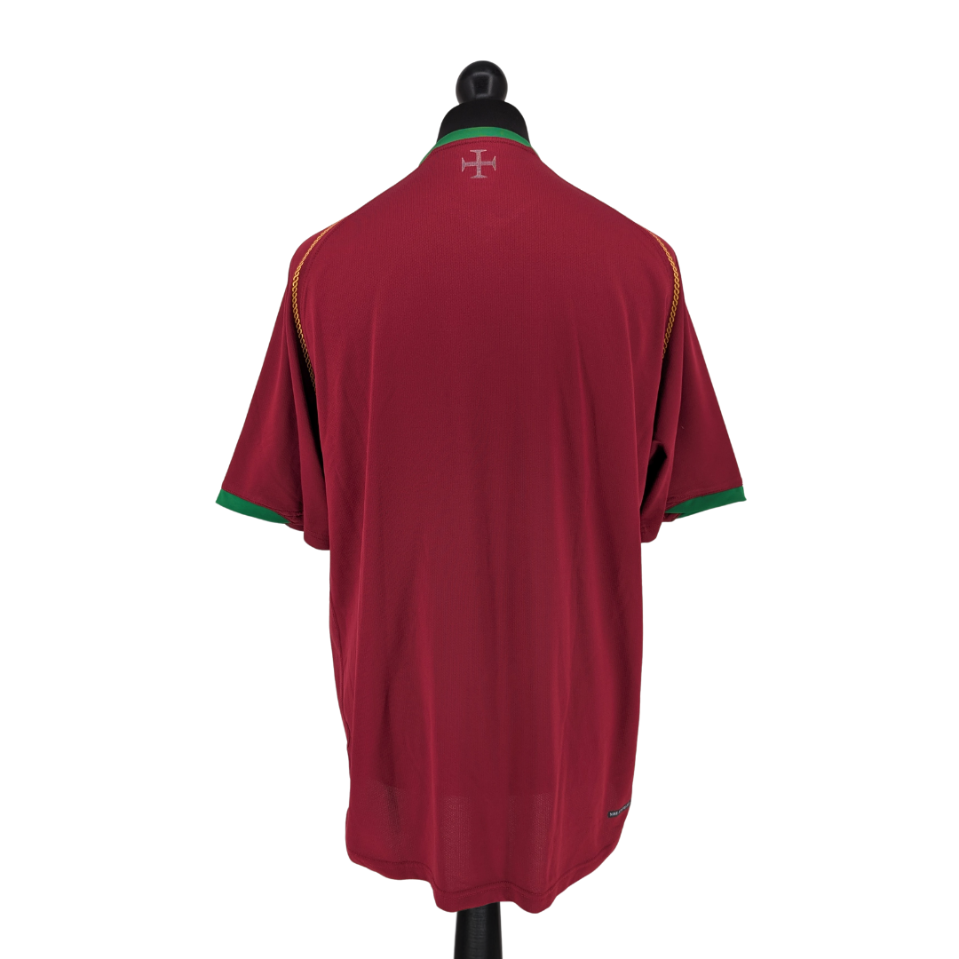 Portugal home football shirt 2006/08