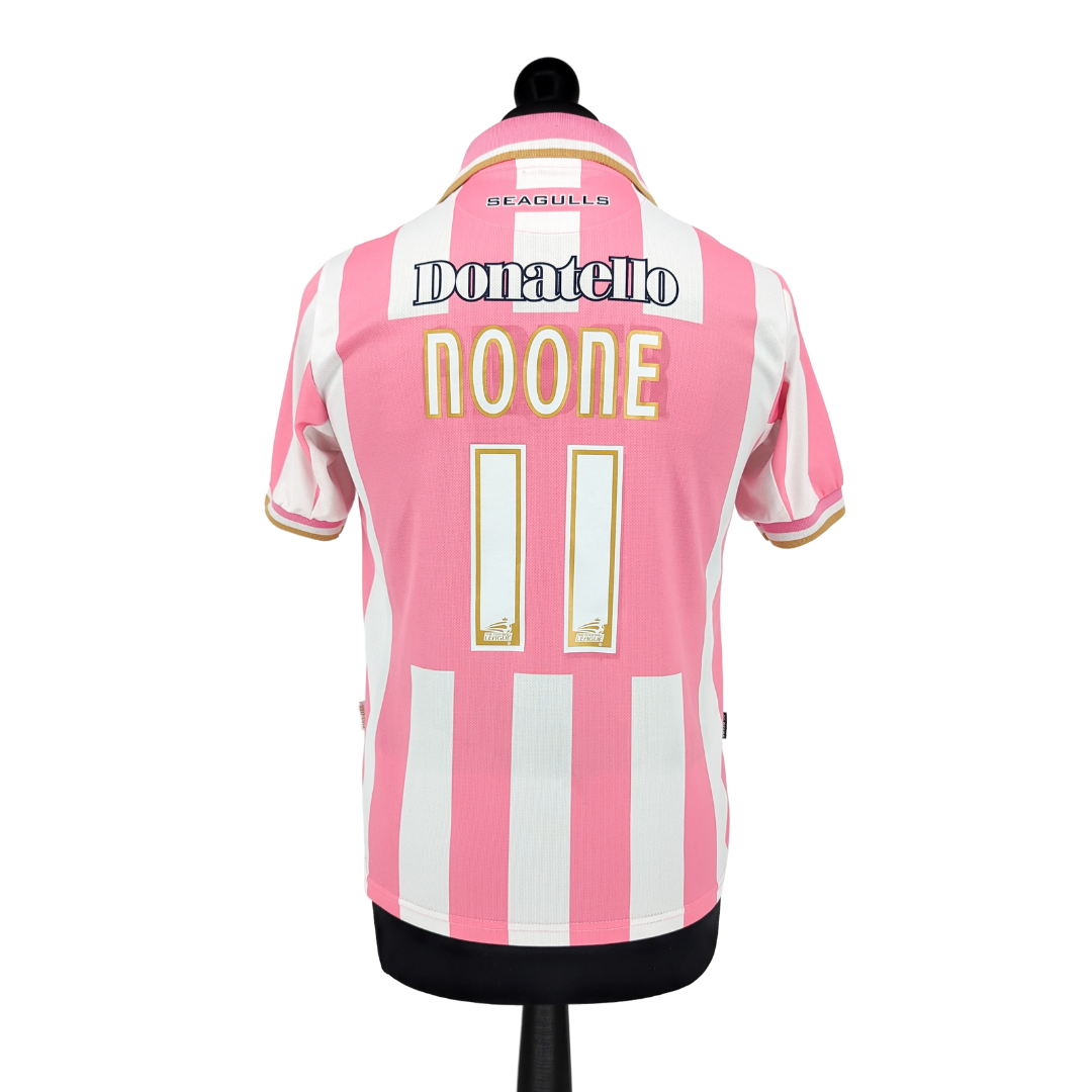 Brighton & Hove Albion alternate football shirt 2011/13