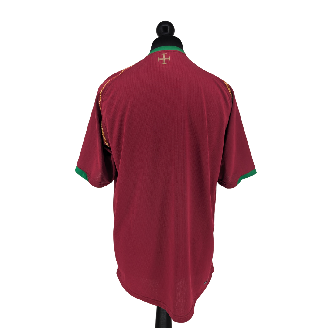 Portugal home football shirt 2006/08 - (L)