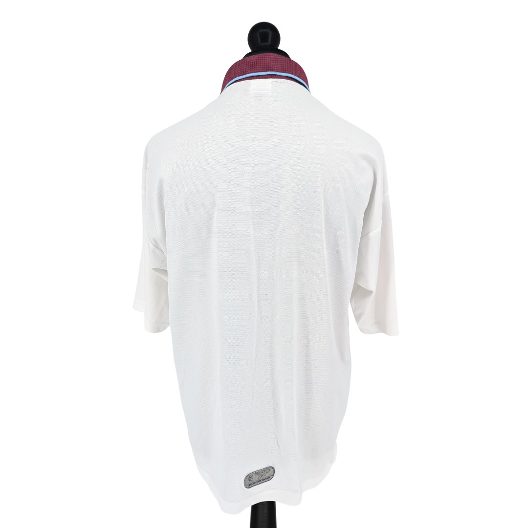 Aston Villa away football shirt 1999/00 - (L)