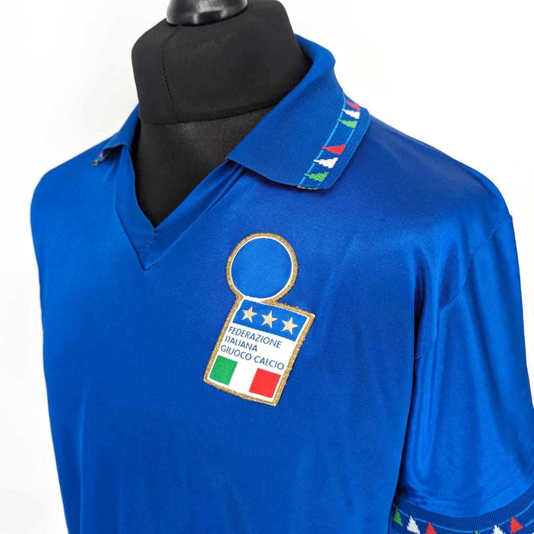 Italy home football shirt 1992/93