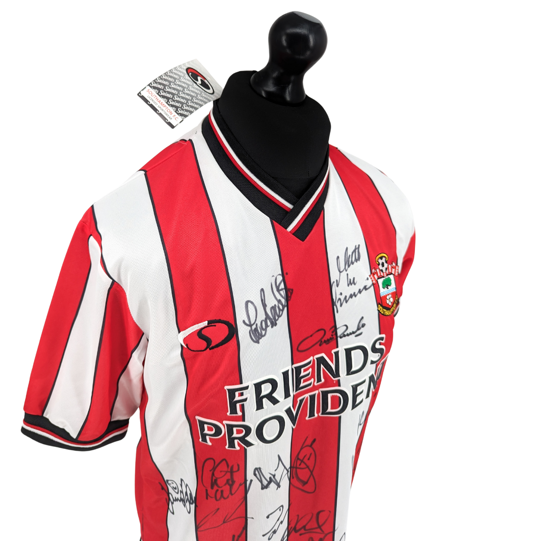 Southampton signed home football shirt 2001/03 - (S)