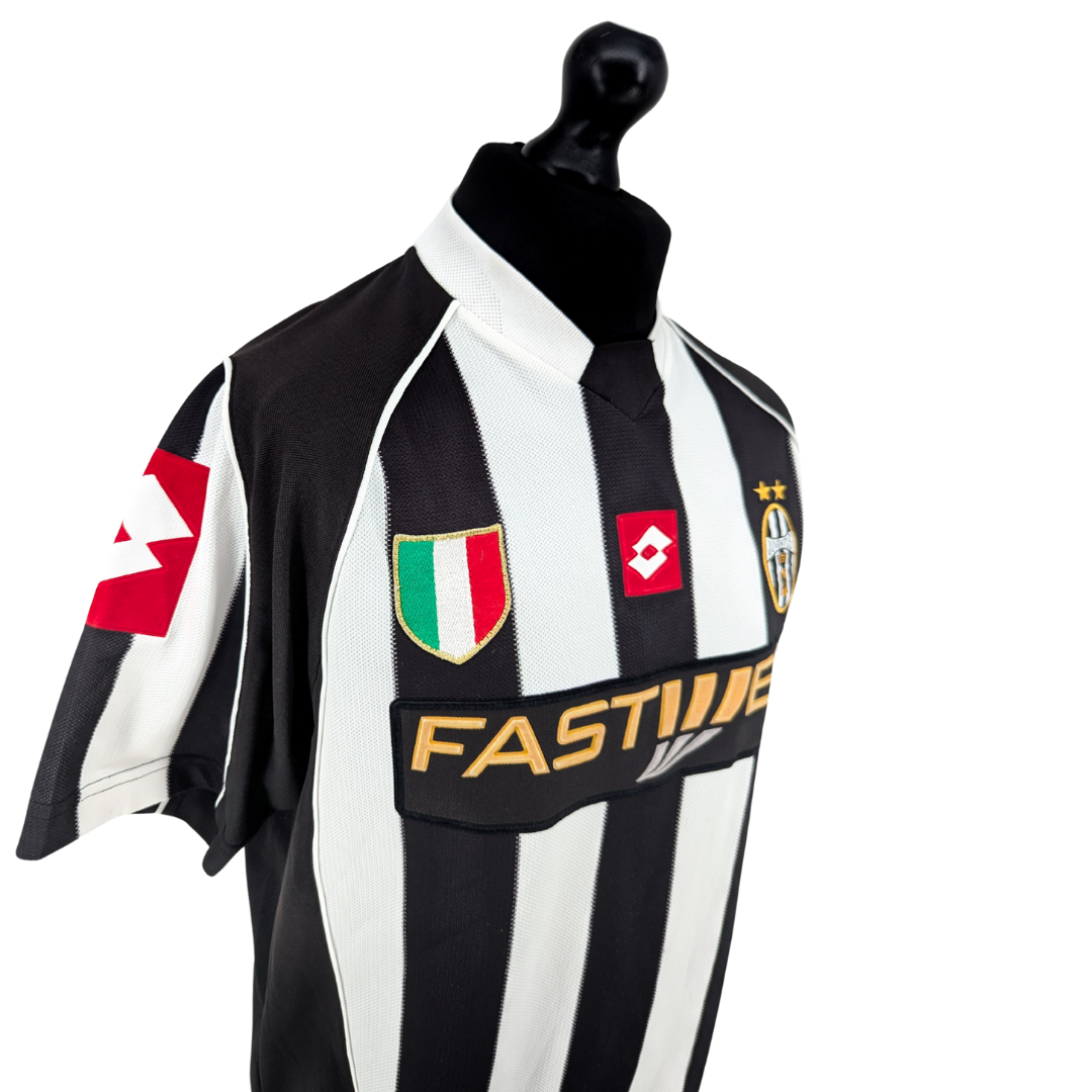 Juventus home football shirt 2002/03