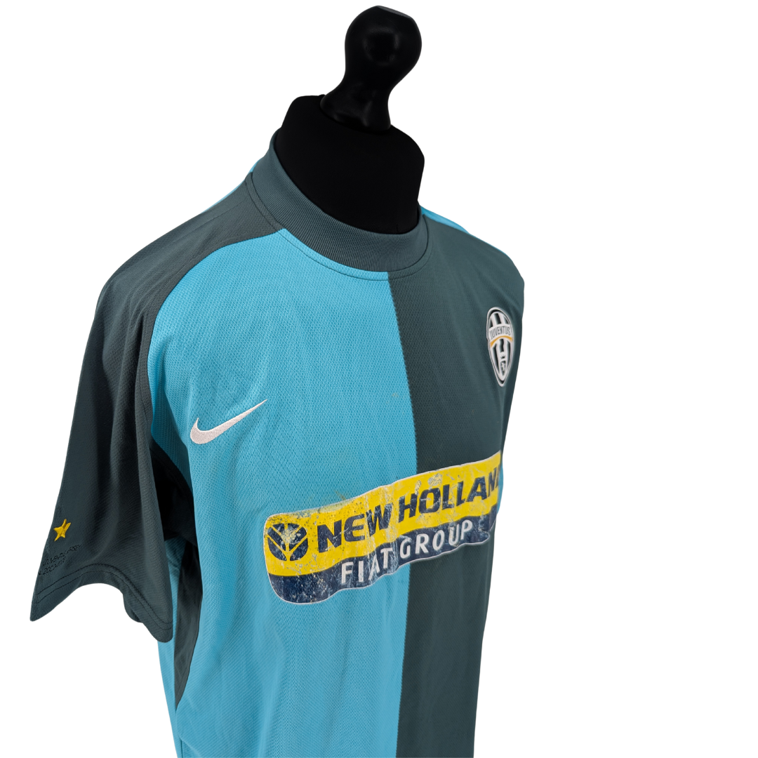 Juventus limited edition pre-season goalkeeper football shirt 2007/08 - (XL)