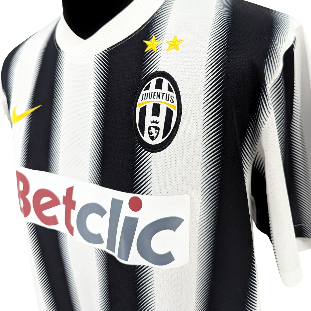Juventus home football shirt 2011/12 - (L)