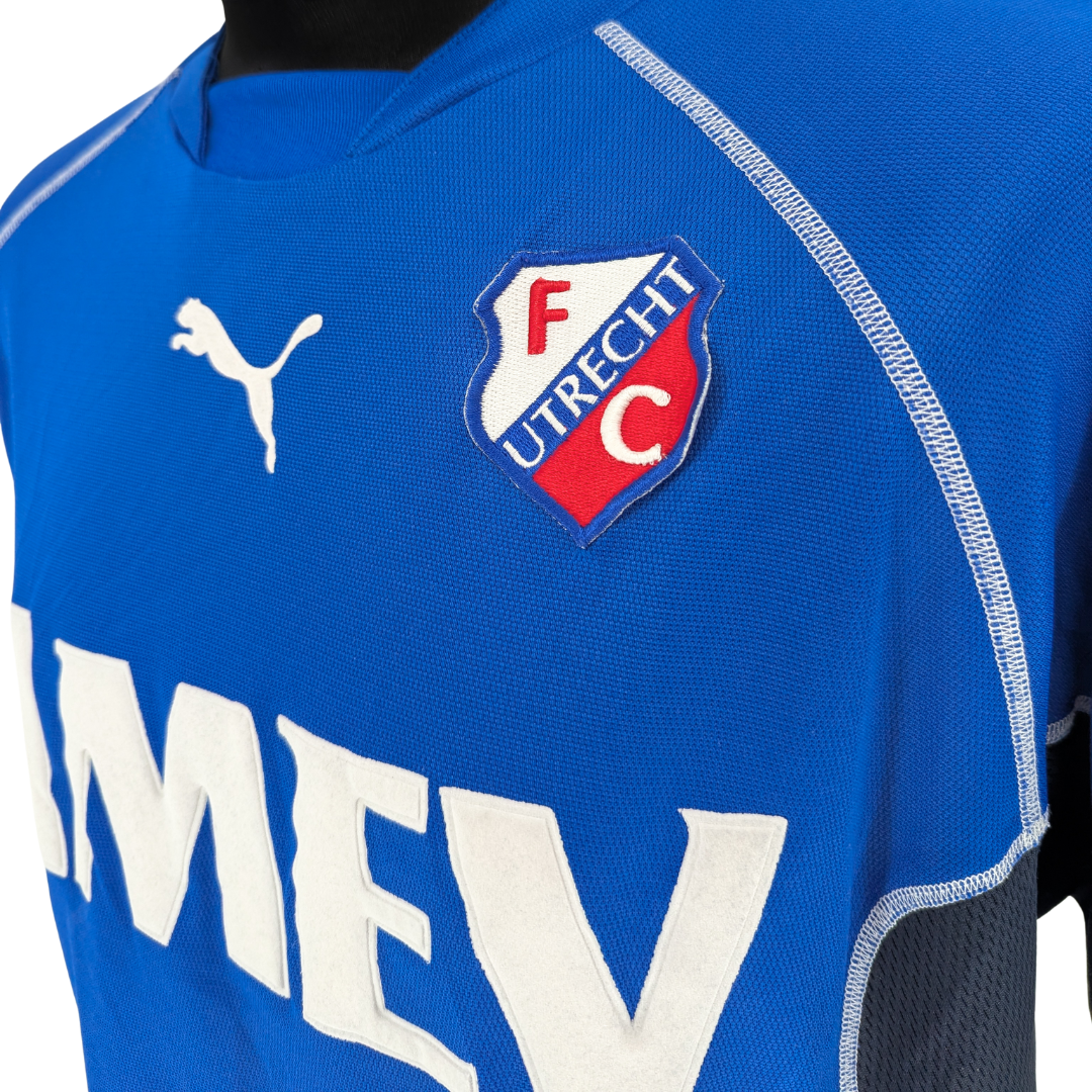 Utrecht away football shirt 2002/04 - (XL)