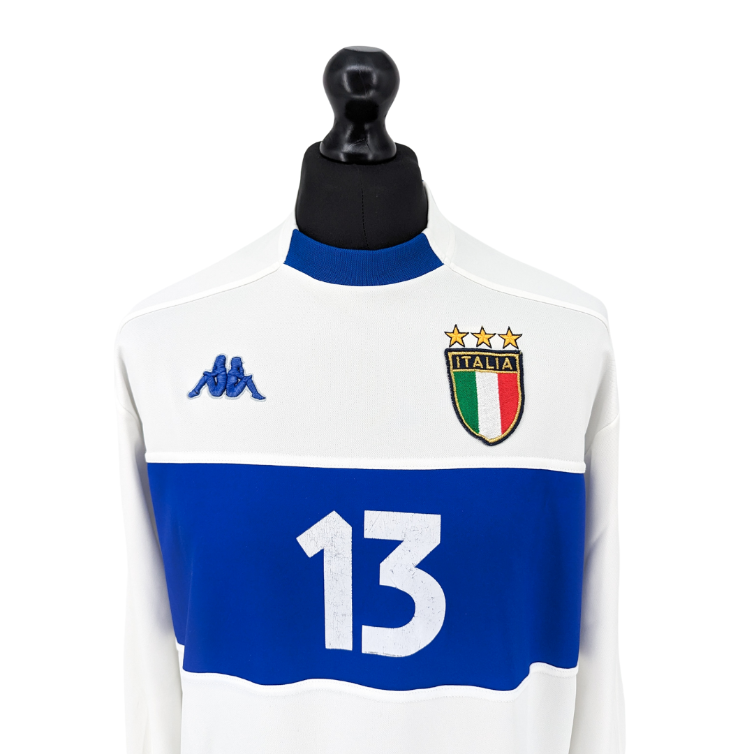 Italy away football shirt 1998/00