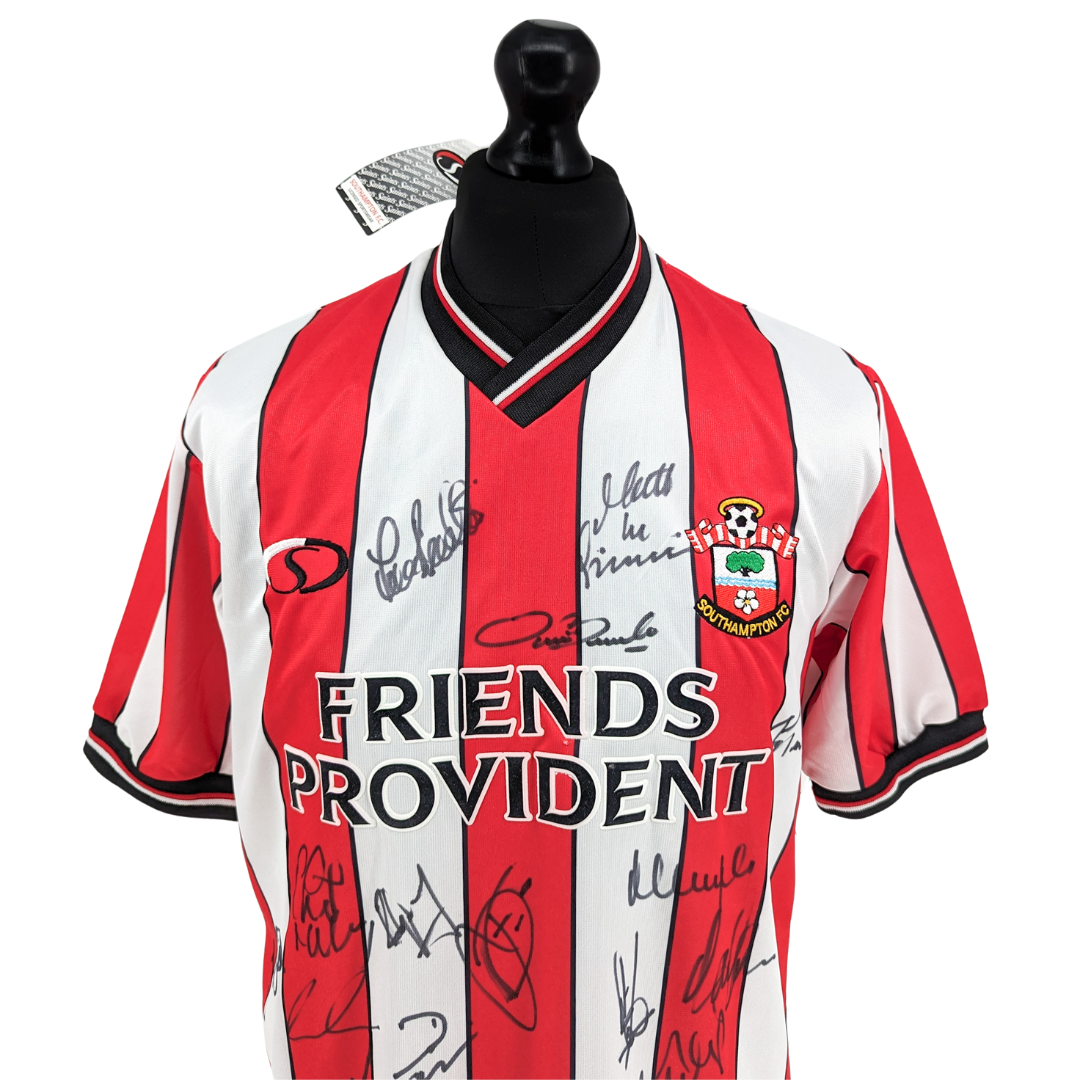 Southampton signed home football shirt 2001/03 - (S)