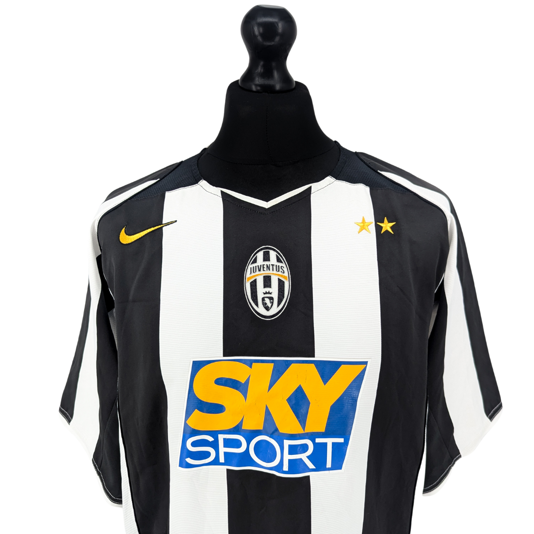 Juventus home football shirt 2004/05