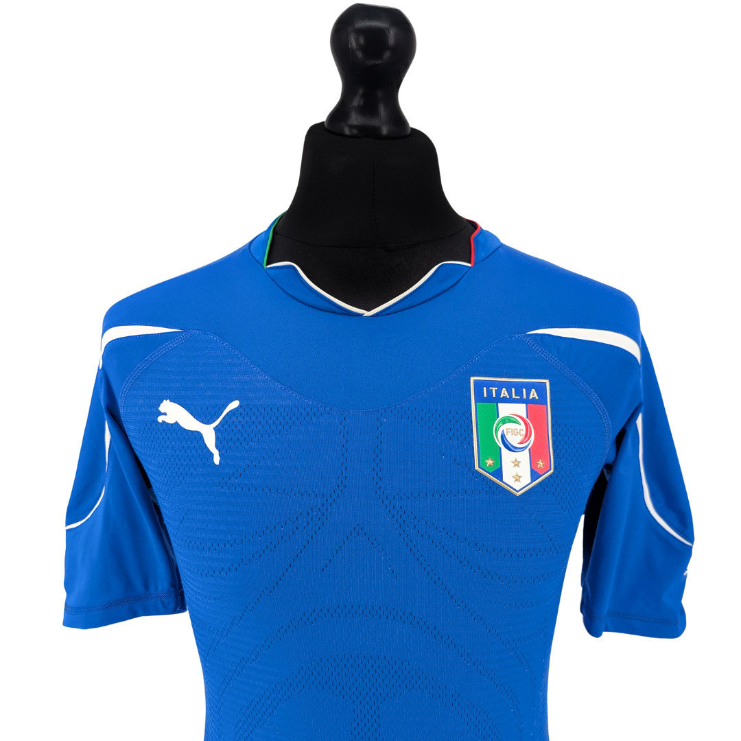 Italy home football shirt 2010/11 - (M)
