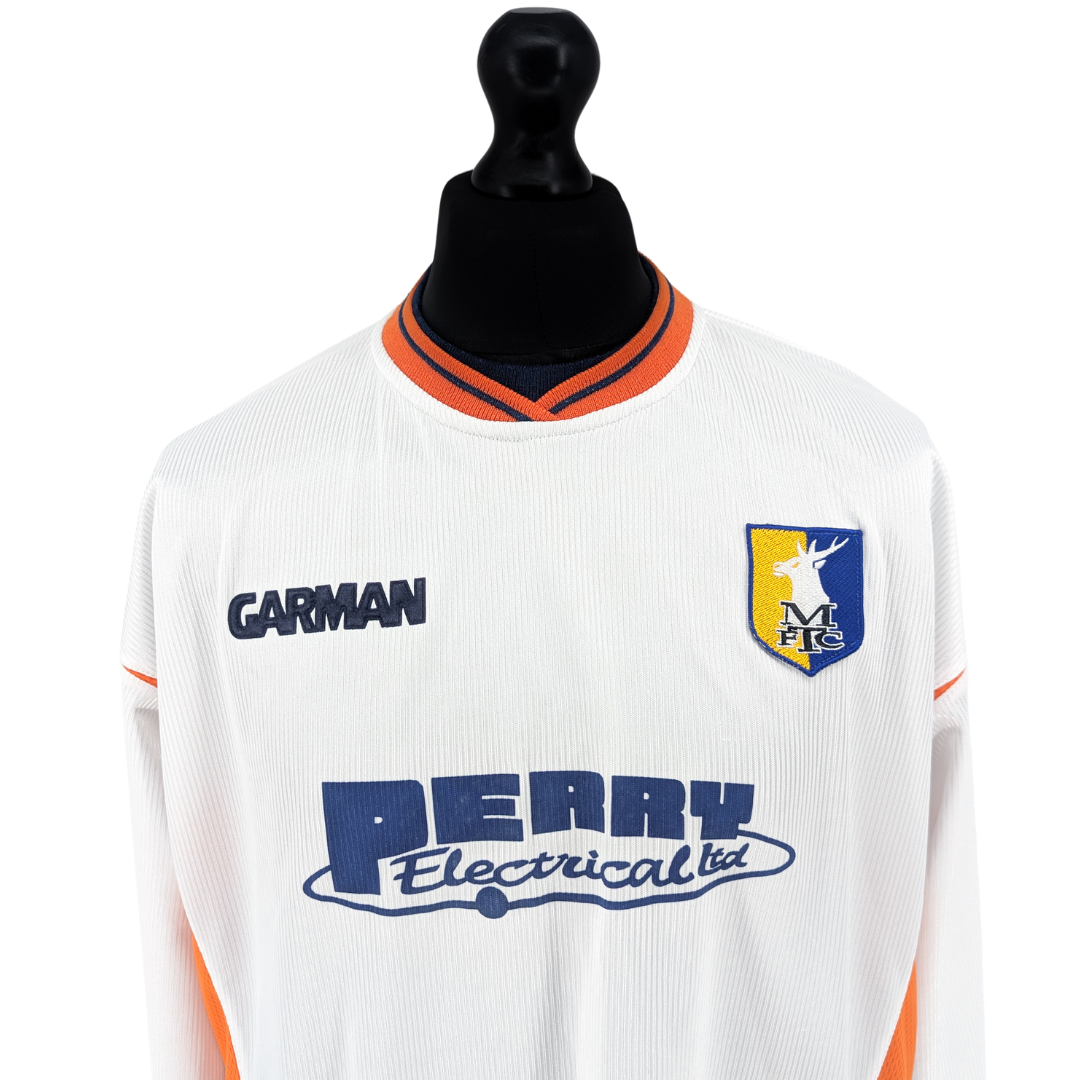 Mansfield Town away football shirt 2005/06