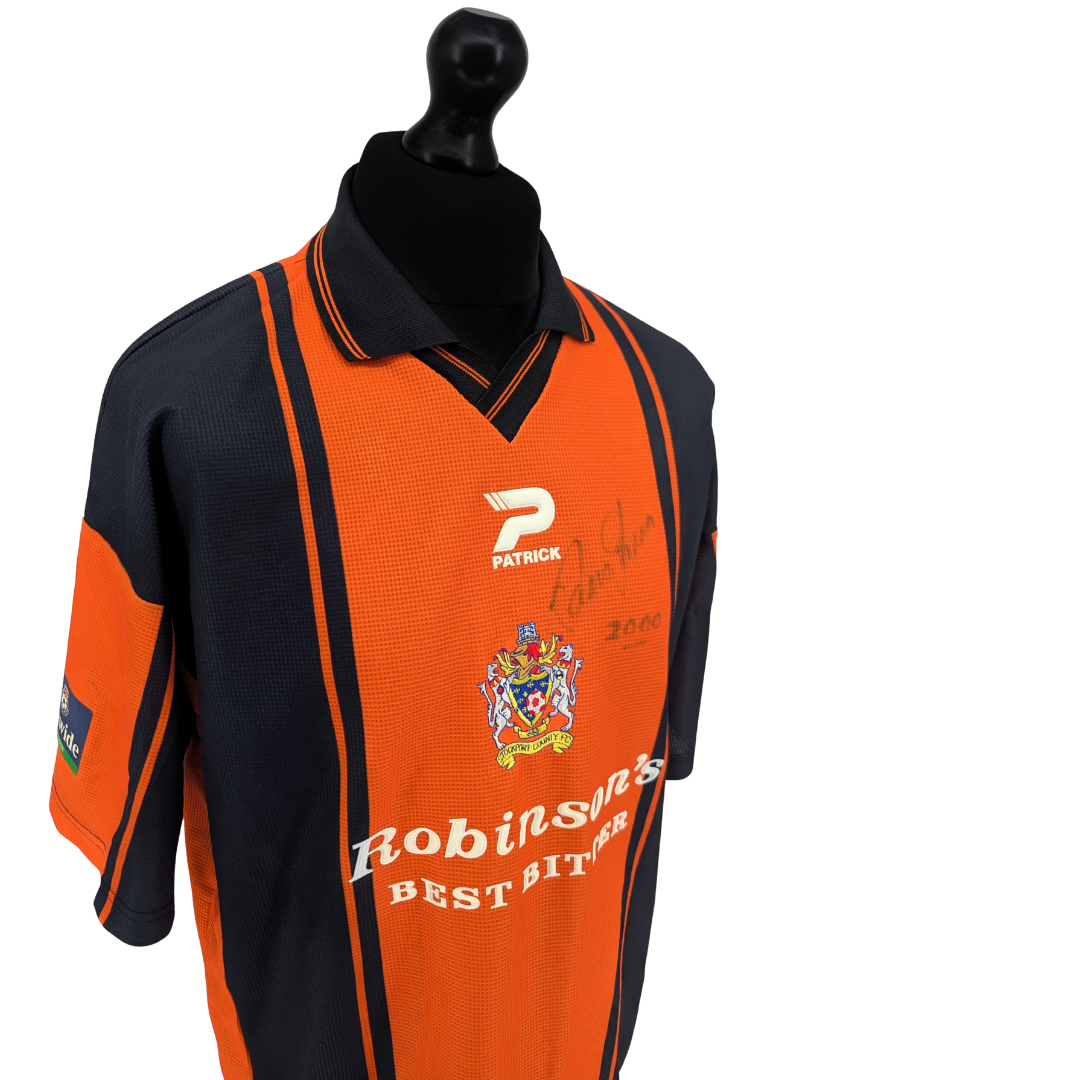 Stockport County signed away football shirt 1999/00 - (L)