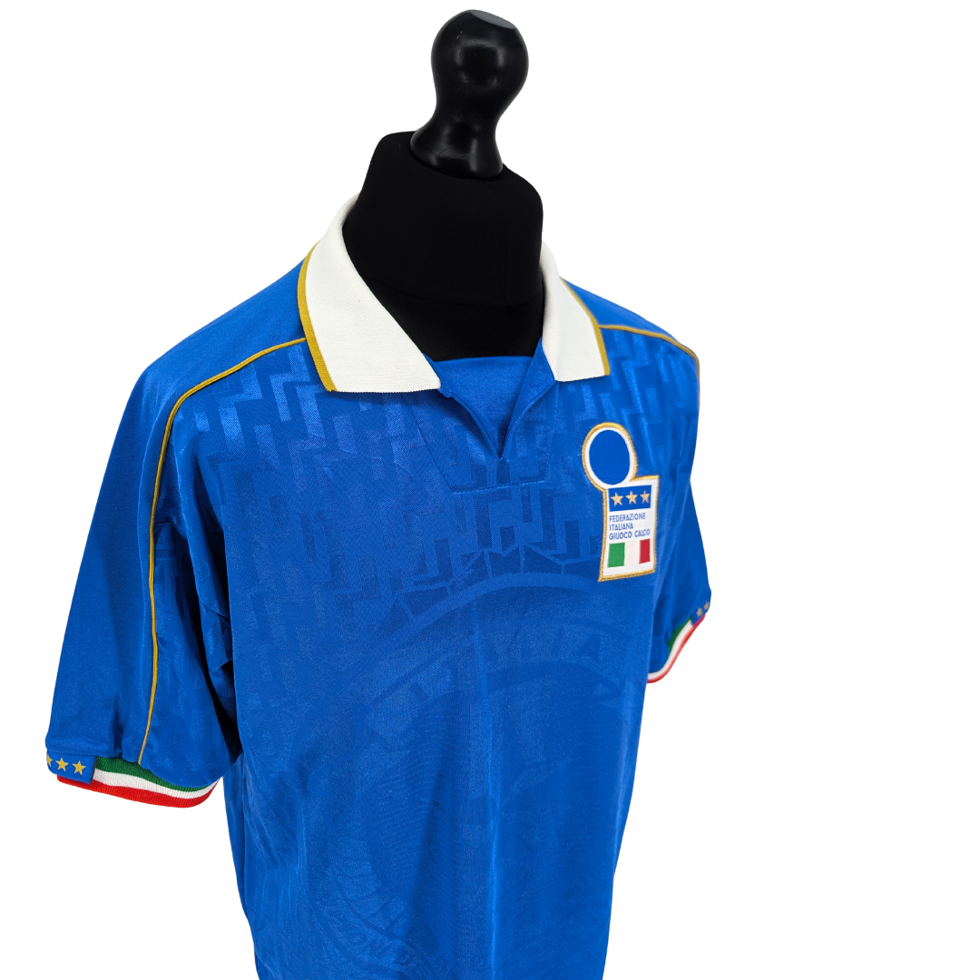 Italy home football shirt 1994/96 - (L)