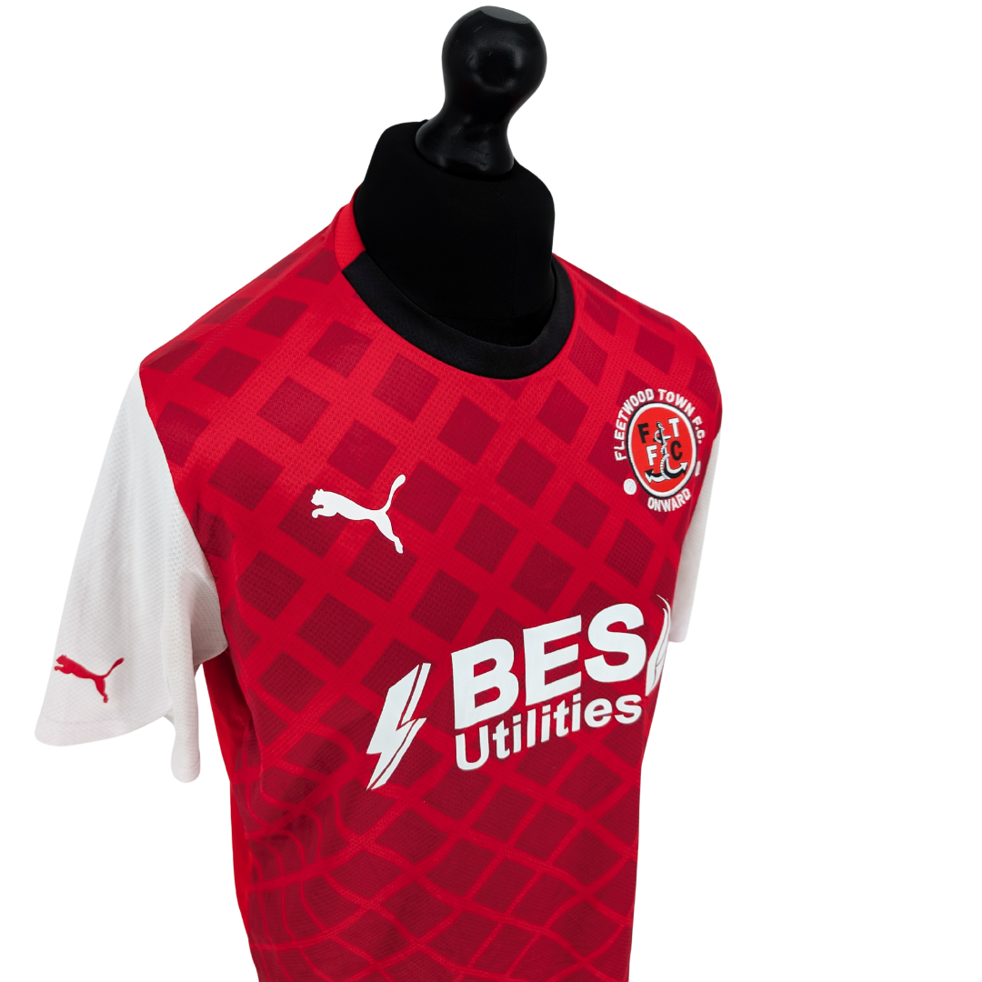 Fleetwood Town home football shirt 2023/24 - (XL)