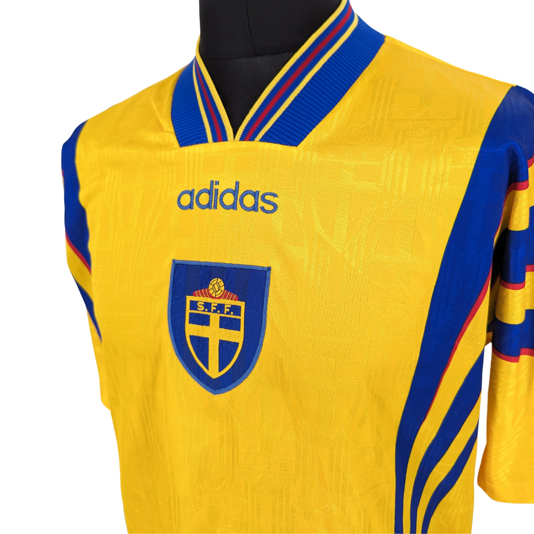 Sweden home football shirt 1996/98
