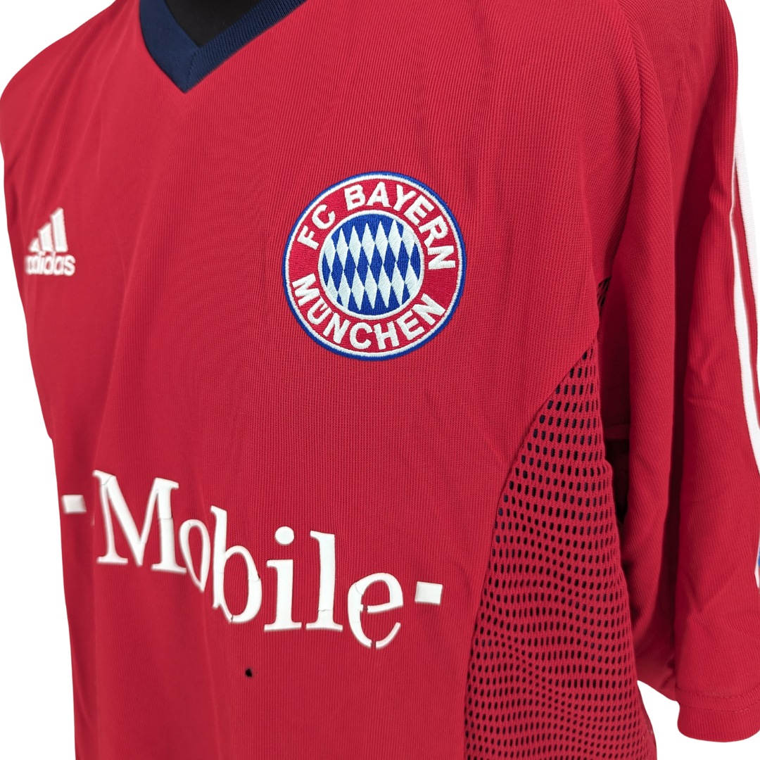 Bayern Munich european home football shirt 2002/03