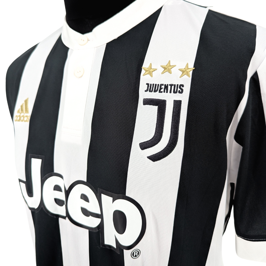Juventus home football shirt 2017/18