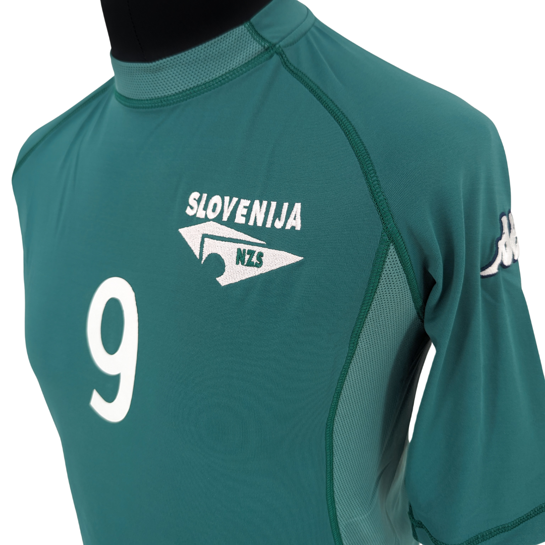 Slovenia away football shirt 2005/06 - (L)