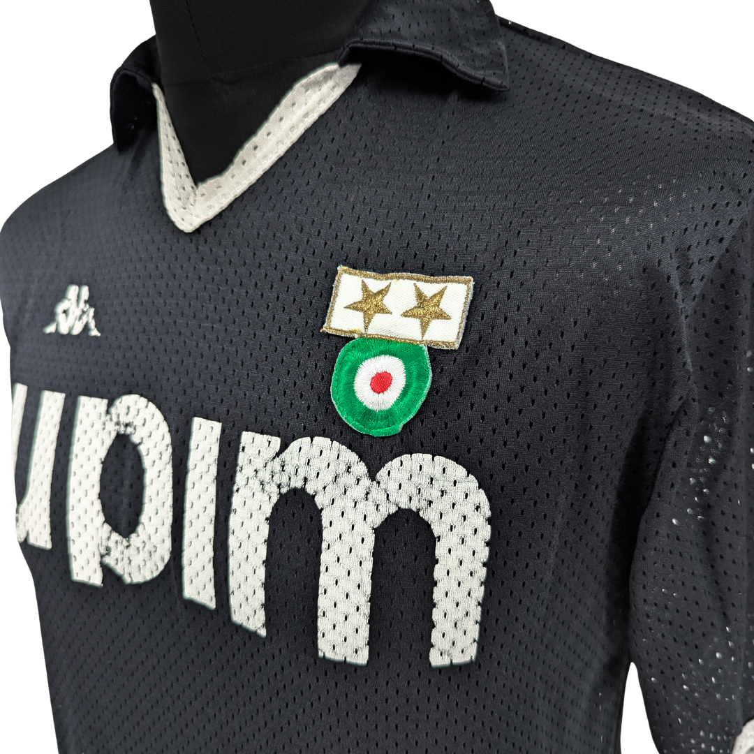 Juventus away football shirt 1990/91 - (L)