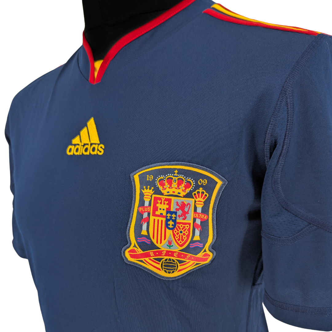 Spain away football shirt 2009/10 - (S)