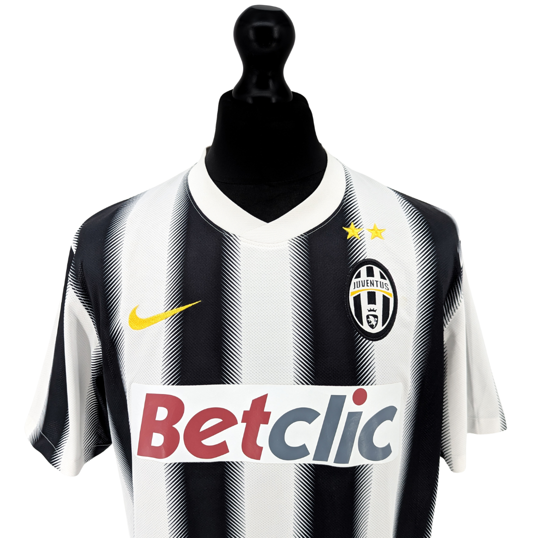 Juventus home football shirt 2011/12 - (L)