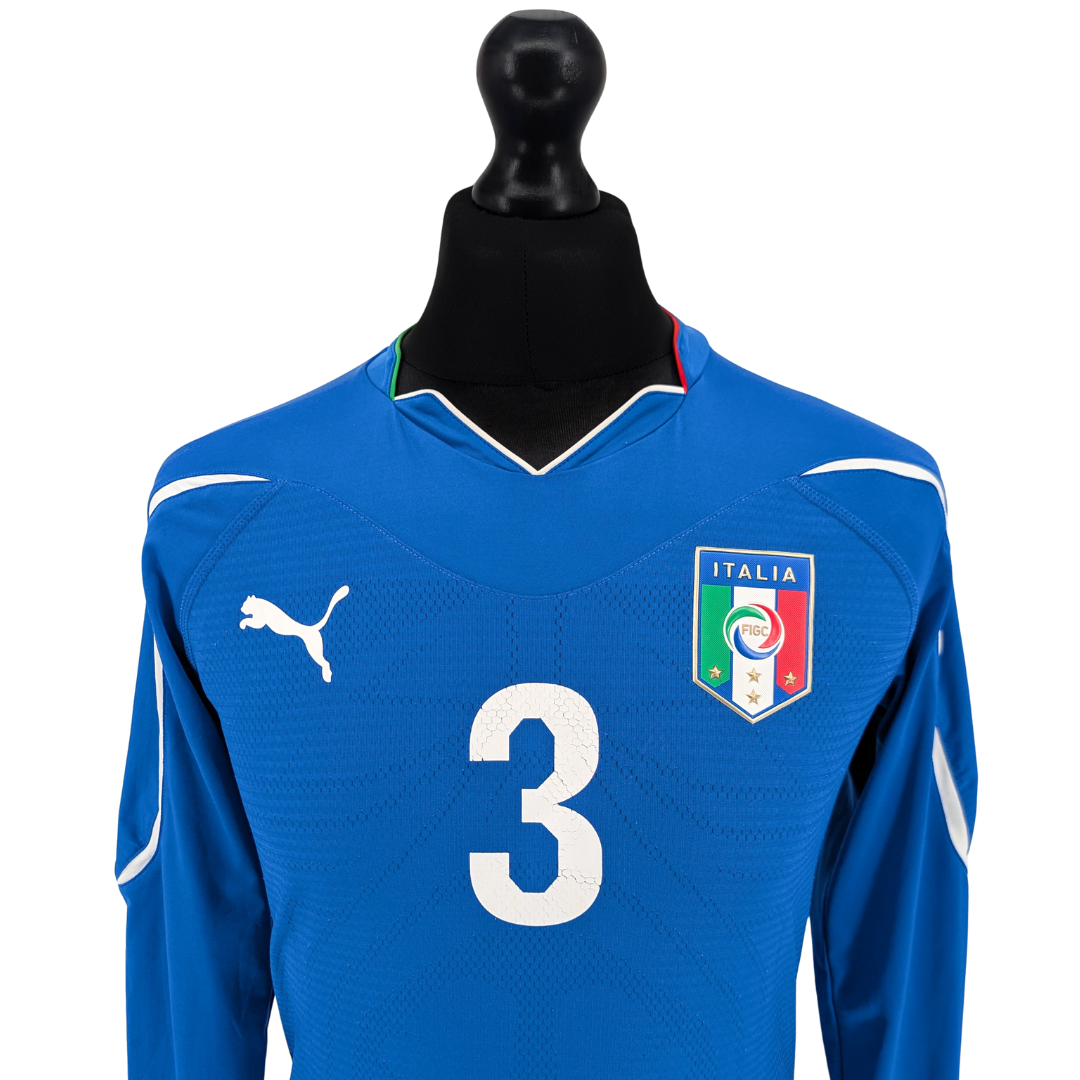 Italy home football shirt 2010/11 - (L)