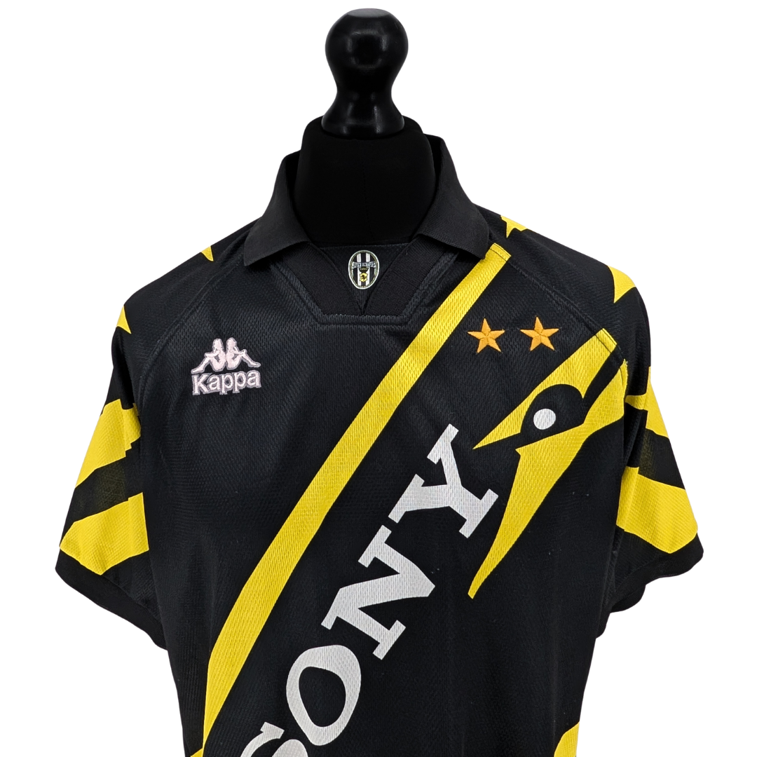 Juventus alternate football shirt 1996/97 - (XL)