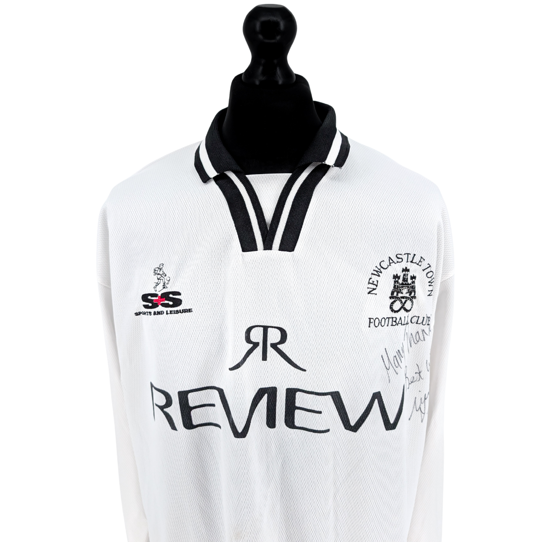 Newcastle Town signed away football shirt 2004/06 - (L)