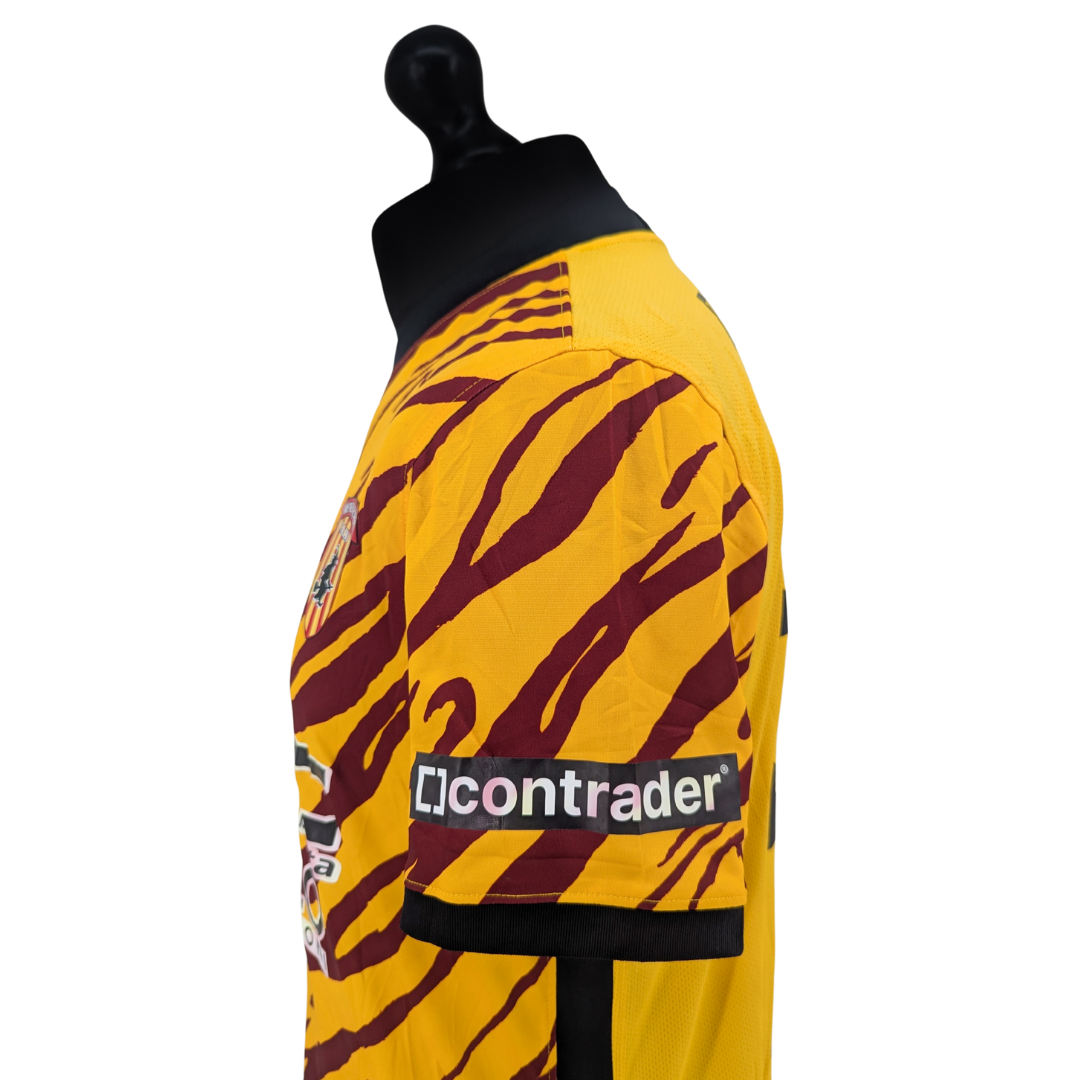 Benevento home football shirt 2022/23 - (L)