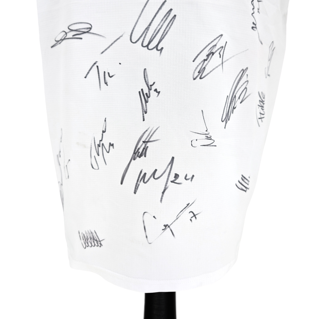 Stuttgart signed home football shirt 2006/07 - (L)